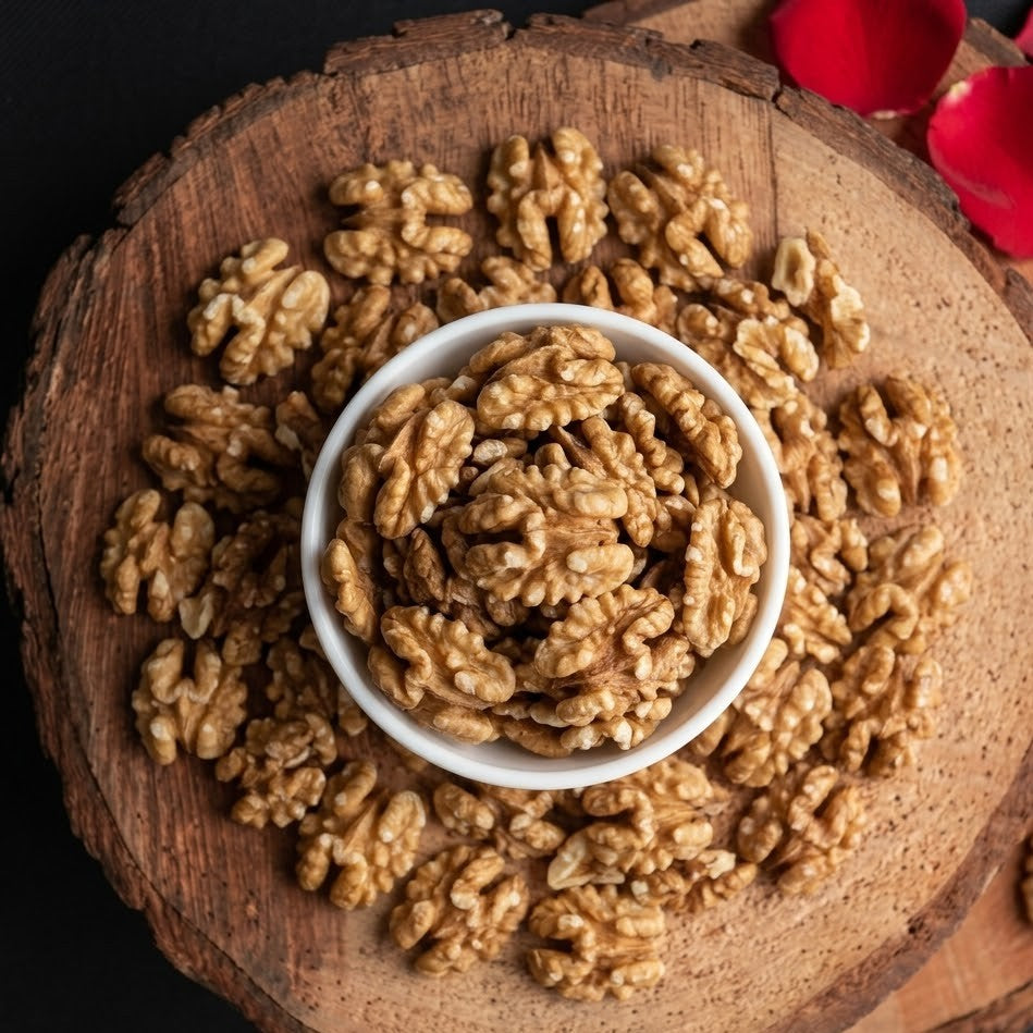 Essentrea Premium Walnuts (Akhrot)