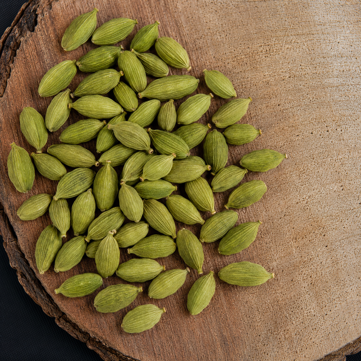 Essentrea Cardamom (Elaichi) – 100g